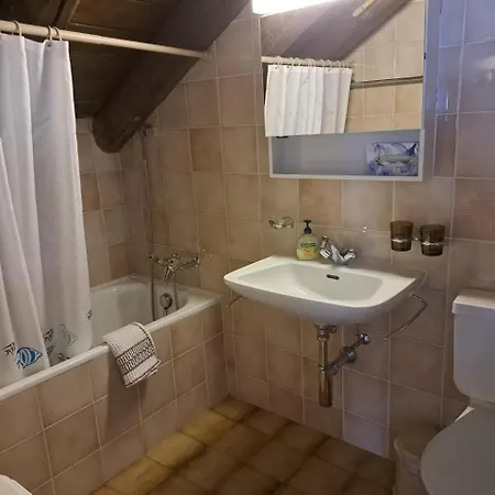 Chesa Truog Burdun Dw Apartment *